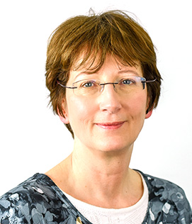 Dr. Katharina Lange